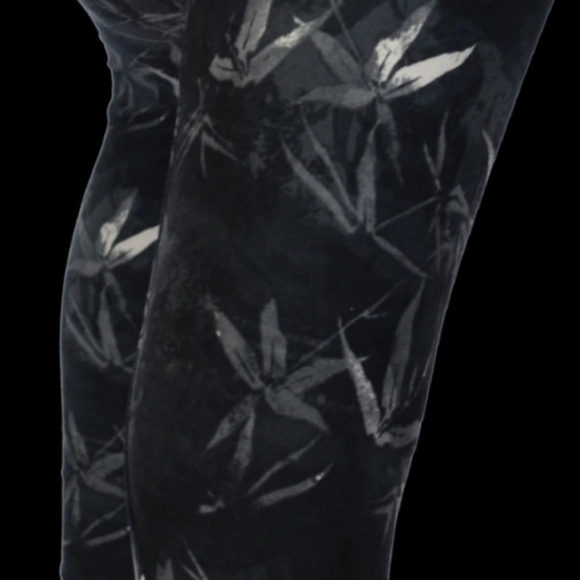 BLACK & Gray Bamboo Floral Print Full length Leggings Size 18-26 NWT - Picture 4 of 4